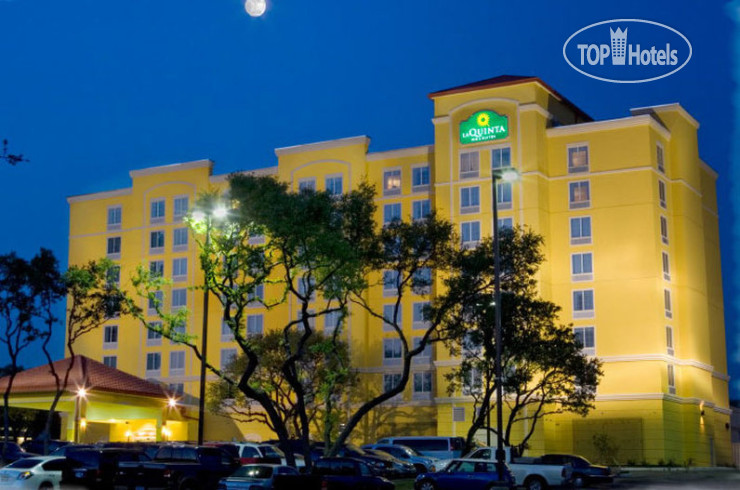 Hotel photo La Quinta Inn & Suites San Antonio Medical Center 3*