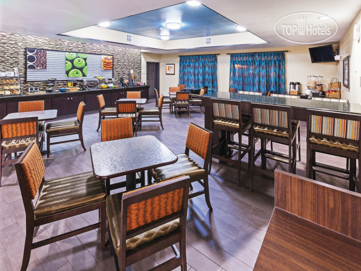 New photos from tourists La Quinta Inn & Suites Houston Hobby Airport 2*