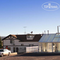 Aquarius Inn 
