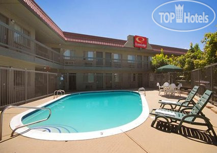 New photos from tourists Econo Lodge Downtown 2*