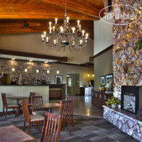 Best Western Plus Town & Country Inn 