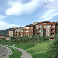 Crestview Condominiums 