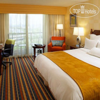 Renaissance Meadowlands 