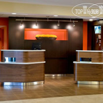 Courtyard Lincroft Red Bank