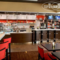 Courtyard Lincroft Red Bank