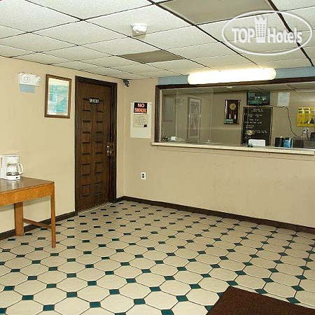 New photos from tourists Clover Motel 1*