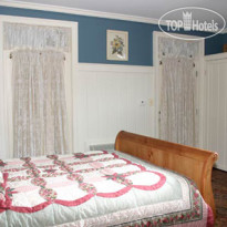 The Colonial Inn at Historic Smithville 