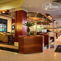 DoubleTree by Hilton Hotel Fort Lee George Washington Bridge 