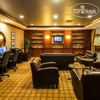 Crowne Plaza Newark Airport