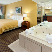 Country Inn & Suites Newark Airport