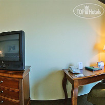 Country Inn & Suites Newark Airport