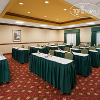 Country Inn & Suites Newark Airport
