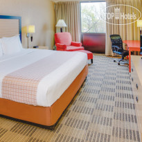La Quinta Inn & Suites Clifton