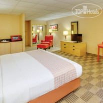 La Quinta Inn & Suites Clifton