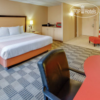La Quinta Inn & Suites Clifton