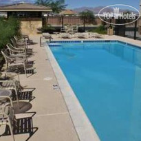 Hampton Inn Las Vegas North Speedway бассейн