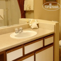 Cliffs at Peace Canyon 