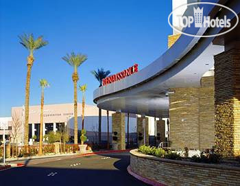 New photos from tourists Renaissance Las Vegas 4*