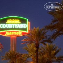 Courtyard Las Vegas Convention Center 