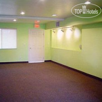 Rodeway Inn Convention Center  