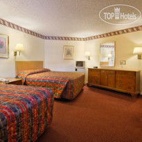 Super 8 Los Angeles / Alhambra 