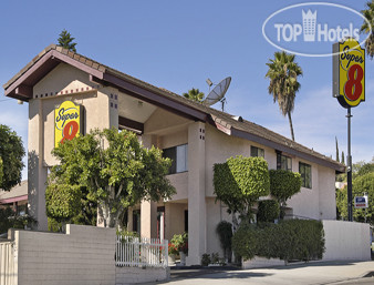 Super 8 Los Angeles / Alhambra