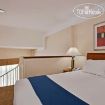 Holiday Inn Express Century City