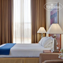 Holiday Inn Express Century City