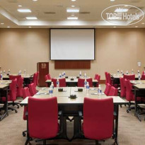 Hilton Long Beach & Executive Meeting Center