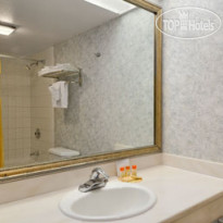 Days Inn Los Angeles LAX/ Redondo And Manhattan Beach 