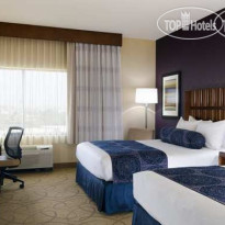 DoubleTree by Hilton Hotel Carson 