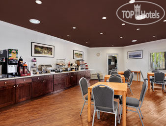New photos from tourists Ramada Torrance 2*