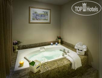 New photos from tourists Travelodge Santa Monica 2*