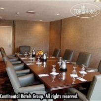 Crowne Plaza Beverly Hills