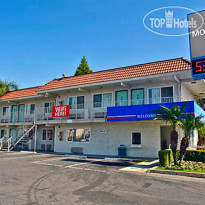 Motel 6 Los Angeles Long Beach 