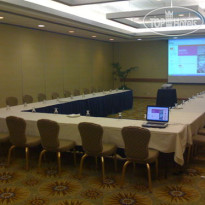 Crowne Plaza Los Angeles International Airport 