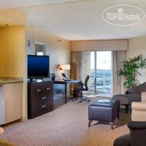 DoubleTree Suites by Hilton Santa Monica