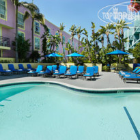 Ramada Plaza West Hollywood 