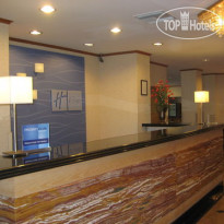 Holiday Inn Express Van Nuys 