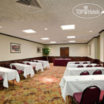 Holiday Inn Express Van Nuys 