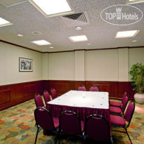 Holiday Inn Express Van Nuys 