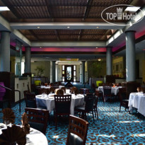 Radisson Hotel Chatsworth