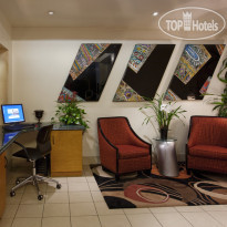 Best Western Carlyle Inn 