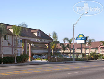 Hotelier's photos Days Inn Long Beach City Center 3*