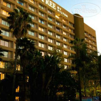 DoubleTree by Hilton Los Angeles Westside 