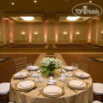 DoubleTree by Hilton Los Angeles Westside 