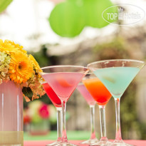 Lafayette Hotel, Swim Club & Bungalows 