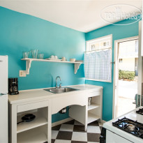 Lafayette Hotel, Swim Club & Bungalows 