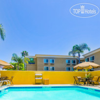 Holiday Inn Express San Diego Sea World - Beach Area 