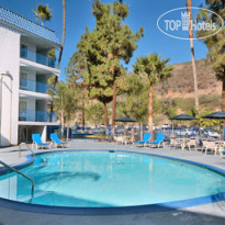 Days Inn Mission Valley Qualcomm Stadium SDSU 